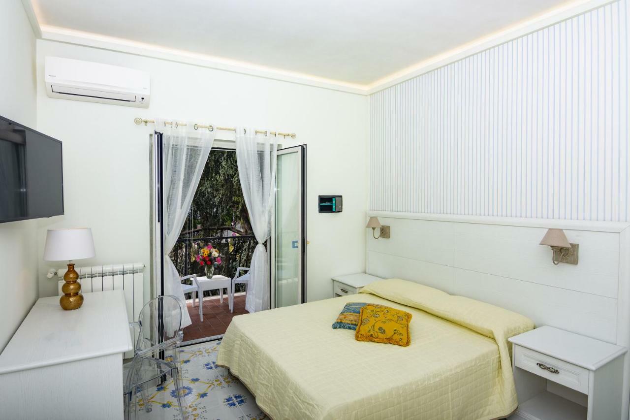 Ambra Sorrento Suites Short Rent Экстерьер фото